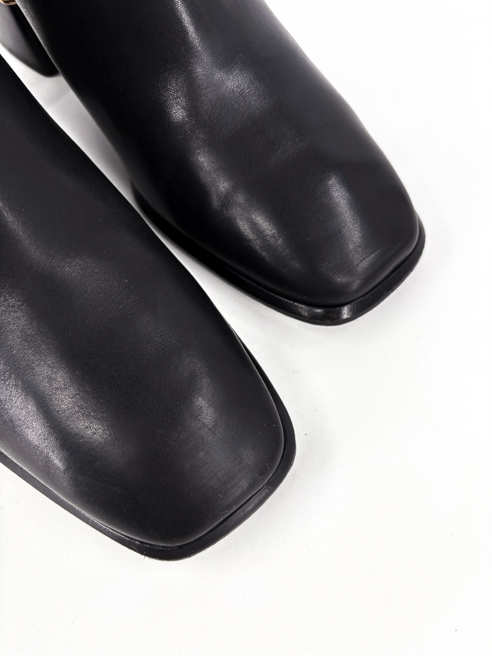 TORY BURCH Logo Buckle Square-Toe Ankle Boots in Black Leather 10 - Picture 6 of 14